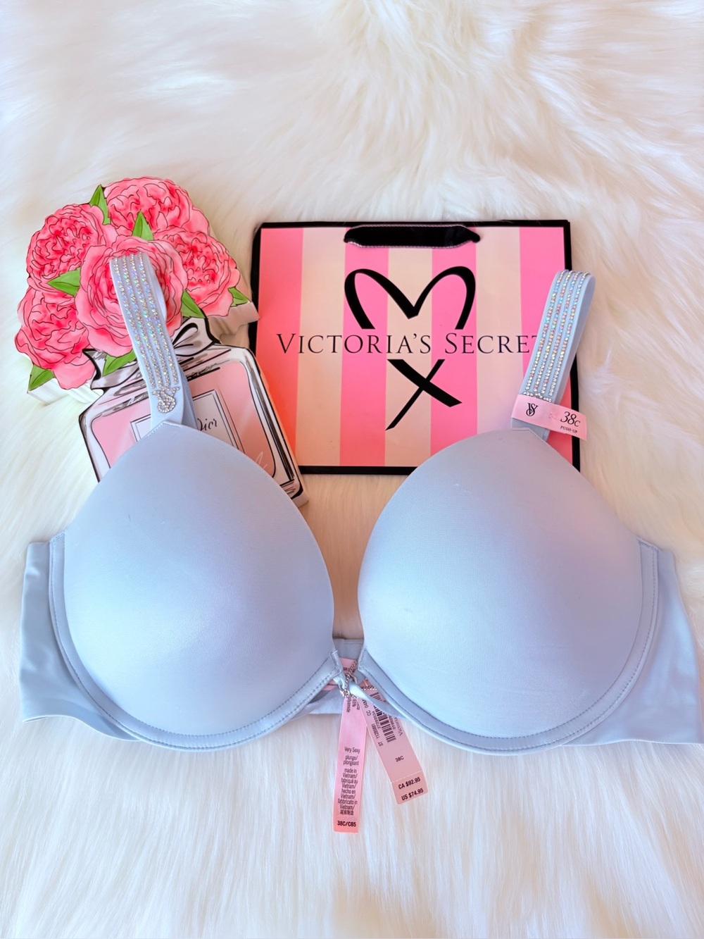 🩷🩷Victoria’s secret shine strap bra (38C)🩷🩷